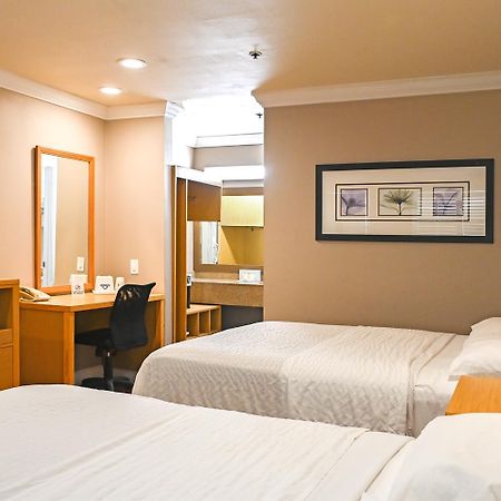 Days Inn By Wyndham San Francisco S/Oyster Point Airport South San Francisco Esterno foto