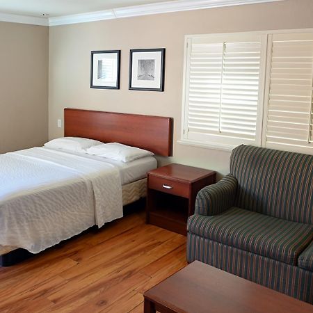 Days Inn By Wyndham San Francisco S/Oyster Point Airport South San Francisco Esterno foto