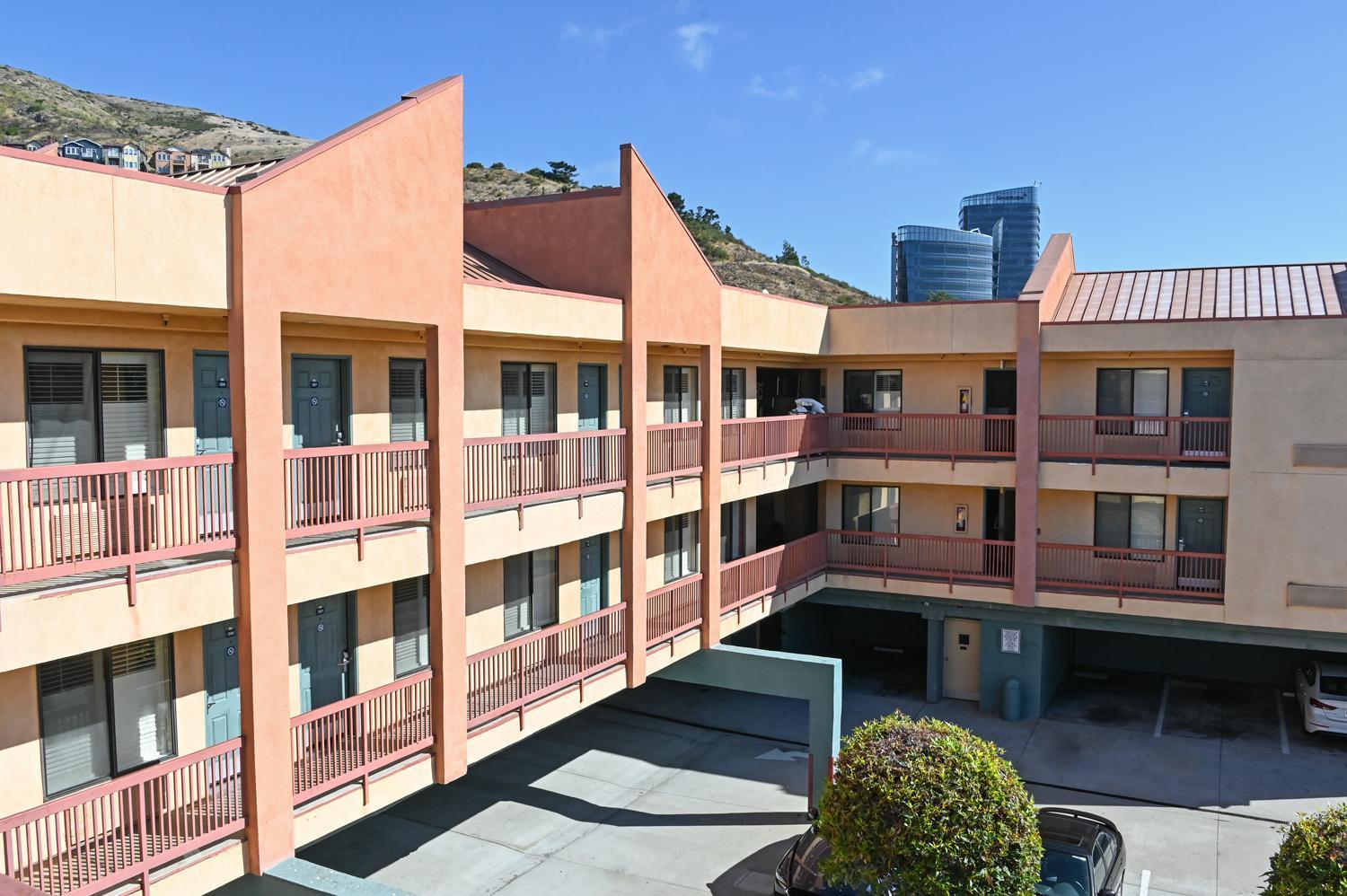Days Inn By Wyndham San Francisco S/Oyster Point Airport South San Francisco Esterno foto